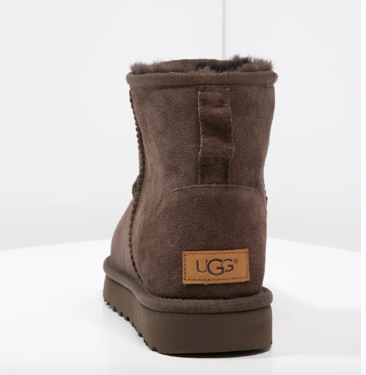 UGG Classic Mini